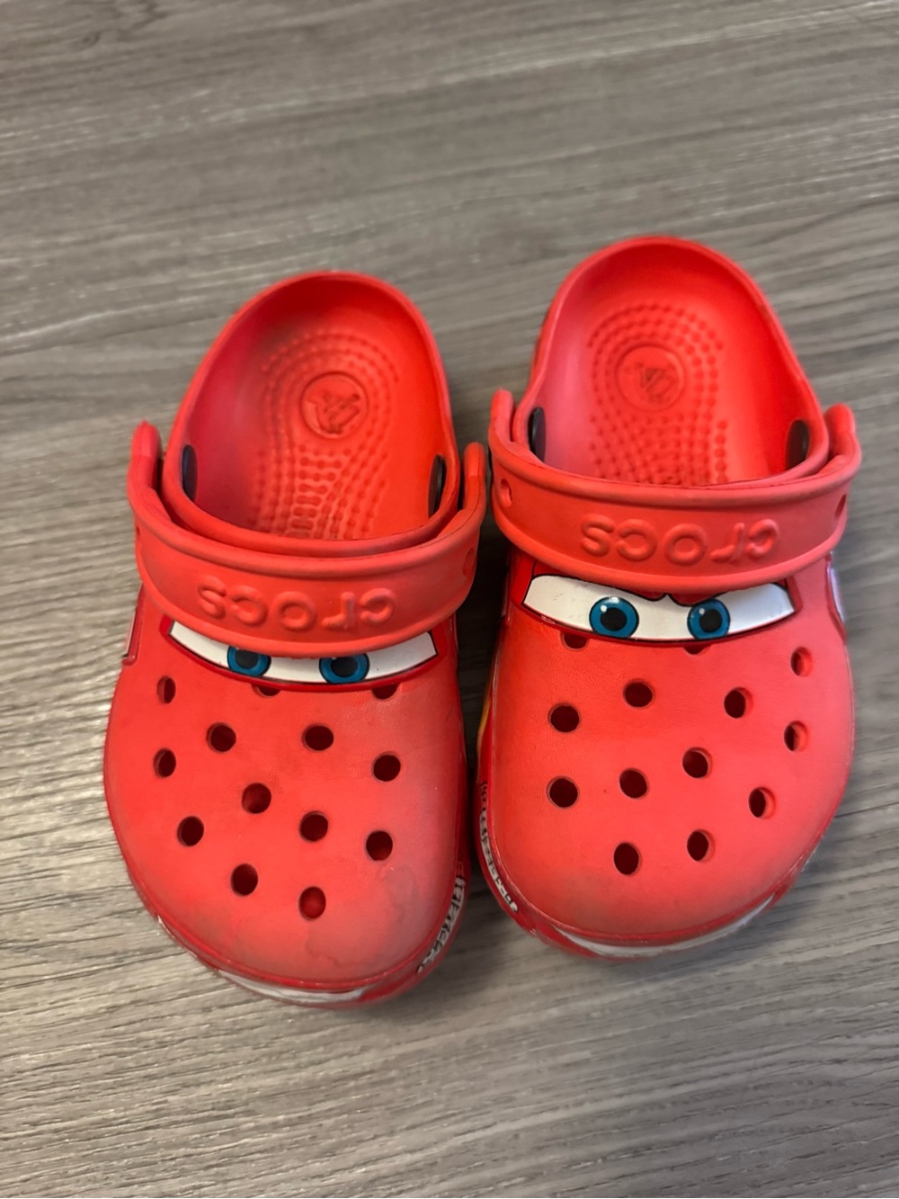 CROCS Kids' Red Lightning McQueen-Themed Clog